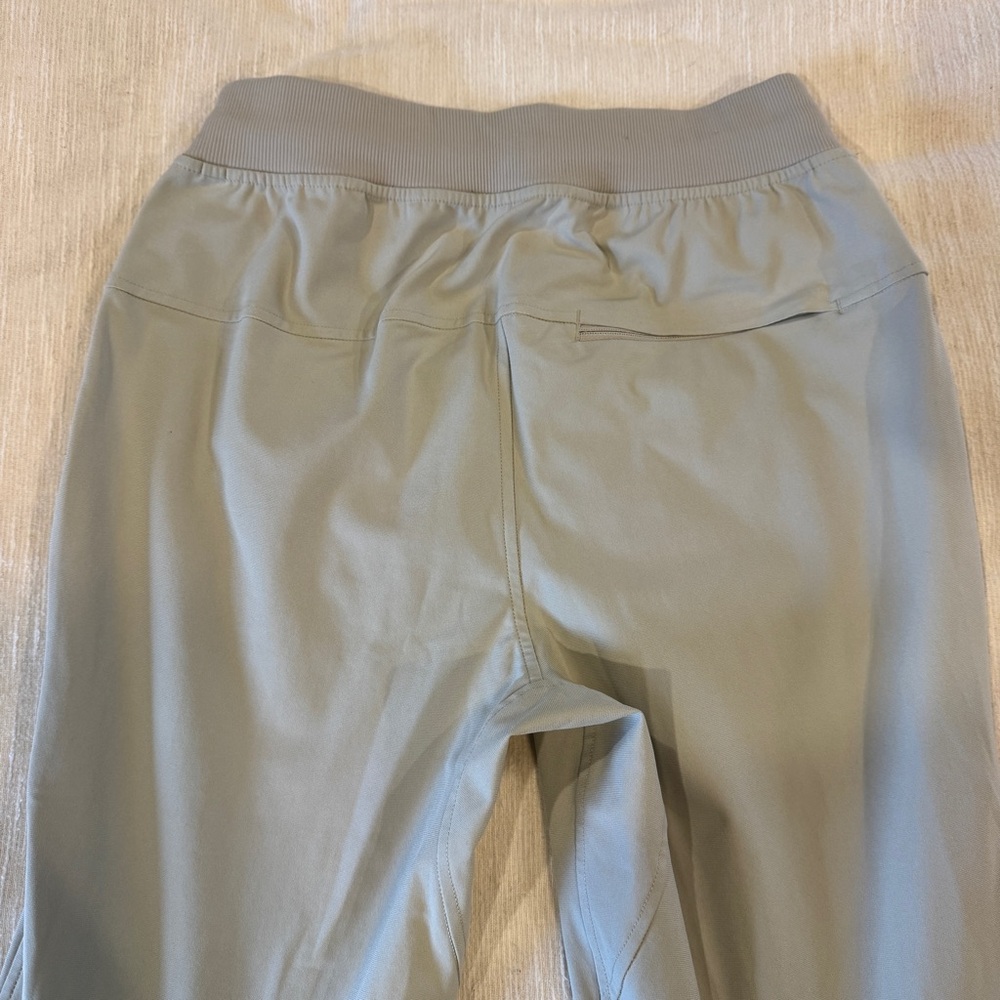 Lululemon Jogger Pants XS | Slim Fit | Stretchy | Fits Women’s XS/S - Picture 10 of 14
